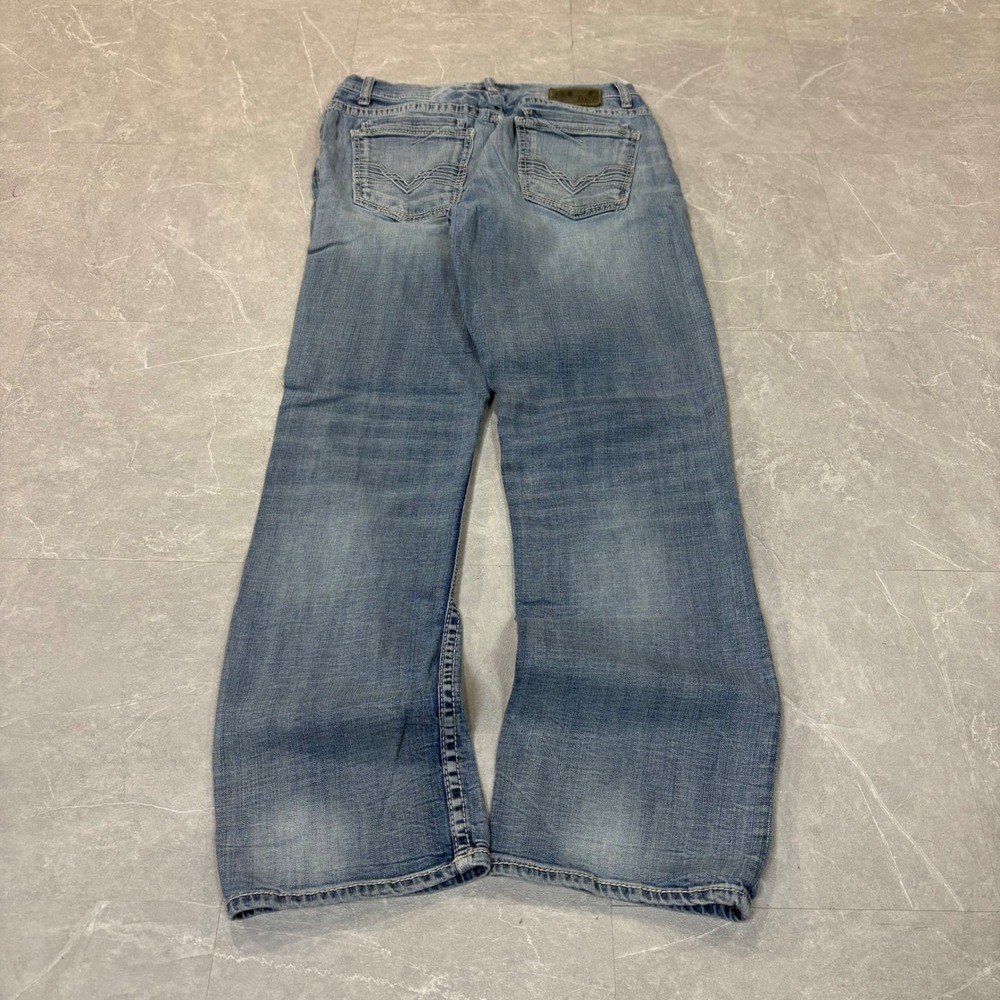 BKE Tyler Straight Leg Jeans Mens 32R Light Wash Blue Denim 4508